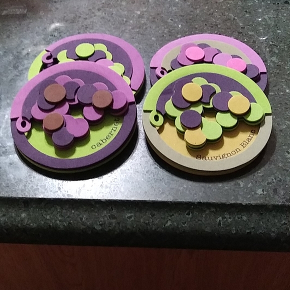 (4) Attachable Coasters - Picture 10 of 14